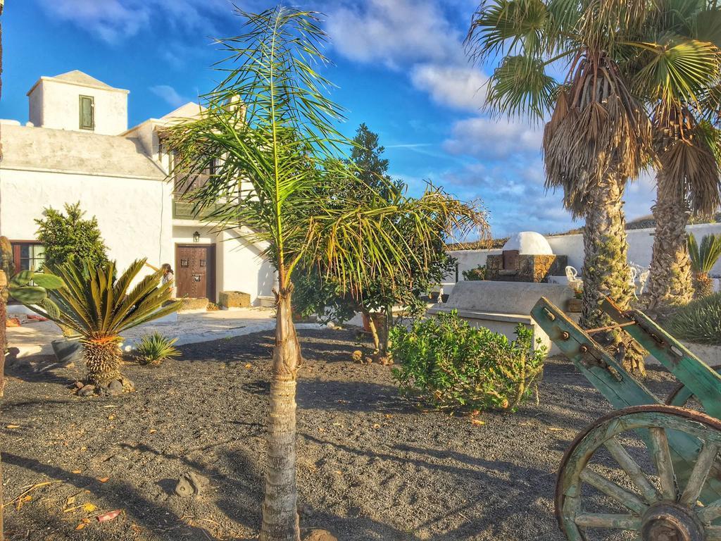 El Cortijo Eco Finca Hotell Ye Exteriör bild